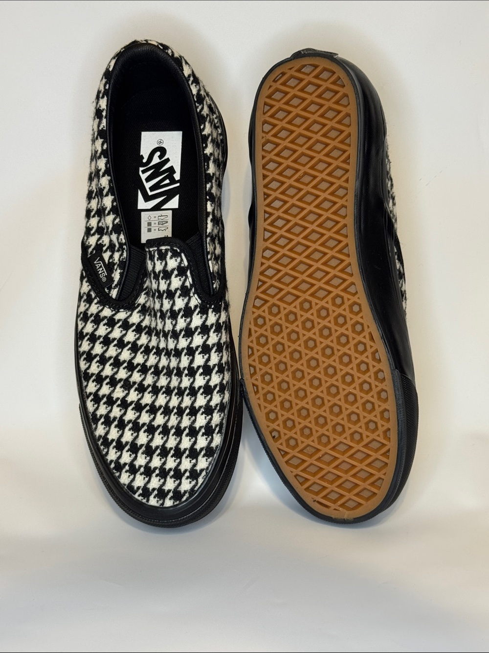 Vans LX Classic Slip-On 98 in the "Houndstooth Black/White" colorway. M7 W8.5